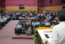 योजना के सफल क्रियान्वयन के लिए विभागीय समन्वय एवं जनसहभागिता जरूरी: खजानदास योजना के सफल क्रियान्वयन के लिए विभागीय समन्वय एवं जनसहभागिता जरूरी: खजानदास
