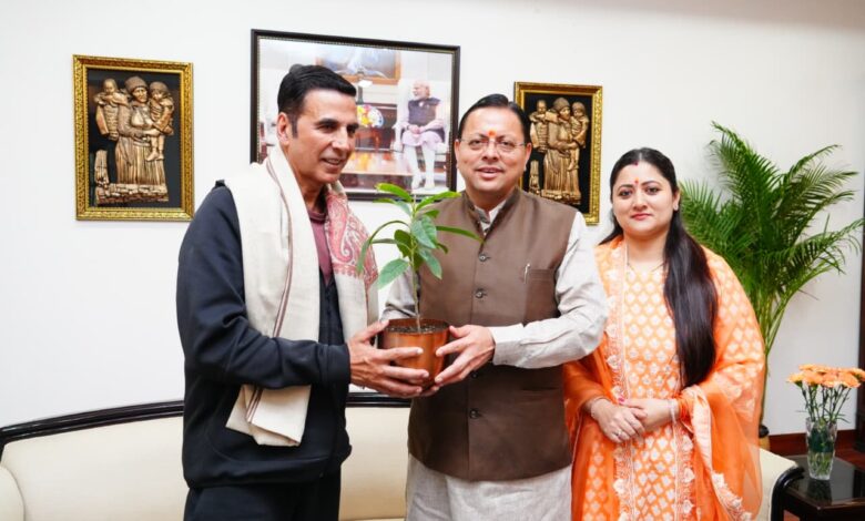 फिल्म शूटिंग डेस्टिनेशन के रूप में उत्तराखण्ड की पहचान हो रही और मजबूत : मुख्यमंत्री फिल्म शूटिंग डेस्टिनेशन के रूप में उत्तराखण्ड की पहचान हो रही और मजबूत : मुख्यमंत्री