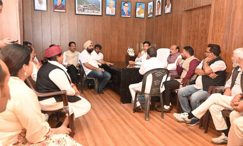 भाजपा सरकार की जनविरोधी नीतियों एवं प्रदेश की ज्वलंत समस्याओं को लेकर जनता के बीच पहुंचेगी कांग्रेस