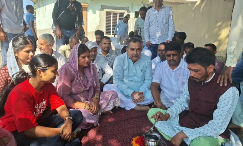 सहसपुर विधायक सहदेव सिंह पुंडीर ने ₹89.63 लाख की लागत से कैंचीवाला में मोटर मार्ग के नवीनीकरण एवं सुरक्षात्मक कार्यों का किया शिलान्यास