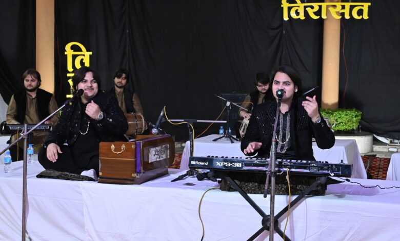 विरासत की महफ़िल में हुसैन ब्रदर्स की कव्वाली ने मचा दी धूम