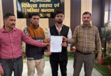 कोरोनेशन अस्पताल के संजीवनी डायलिसिस सेंटर में अनियमितताओं की शिकायत, मरीजों को डायलिसिस न मिलने का आरोप; कांग्रेस नेता शिवांशु जायसवाल ने महानिदेशक को सौंपा ज्ञापन कोरोनेशन अस्पताल के संजीवनी डायलिसिस सेंटर में अनियमितताओं की शिकायत, मरीजों को डायलिसिस न मिलने का आरोप; कांग्रेस नेता शिवांशु जायसवाल ने महानिदेशक को सौंपा ज्ञापन