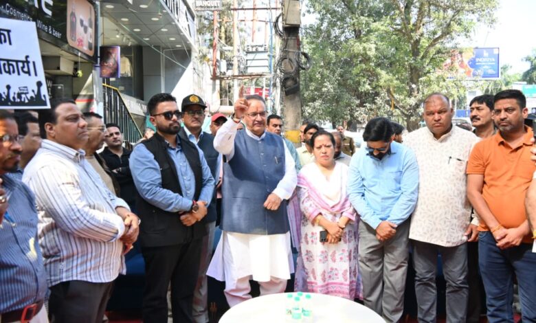 सार्वजनिक रूप से माफी मांगें खड़गे : गणेश जोशी सार्वजनिक रूप से माफी मांगें खड़गे : गणेश जोशी